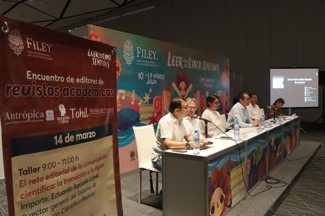 Las revistas de divulgación no deberían cobrar a autores ni lectores: Fundador de Redalyc