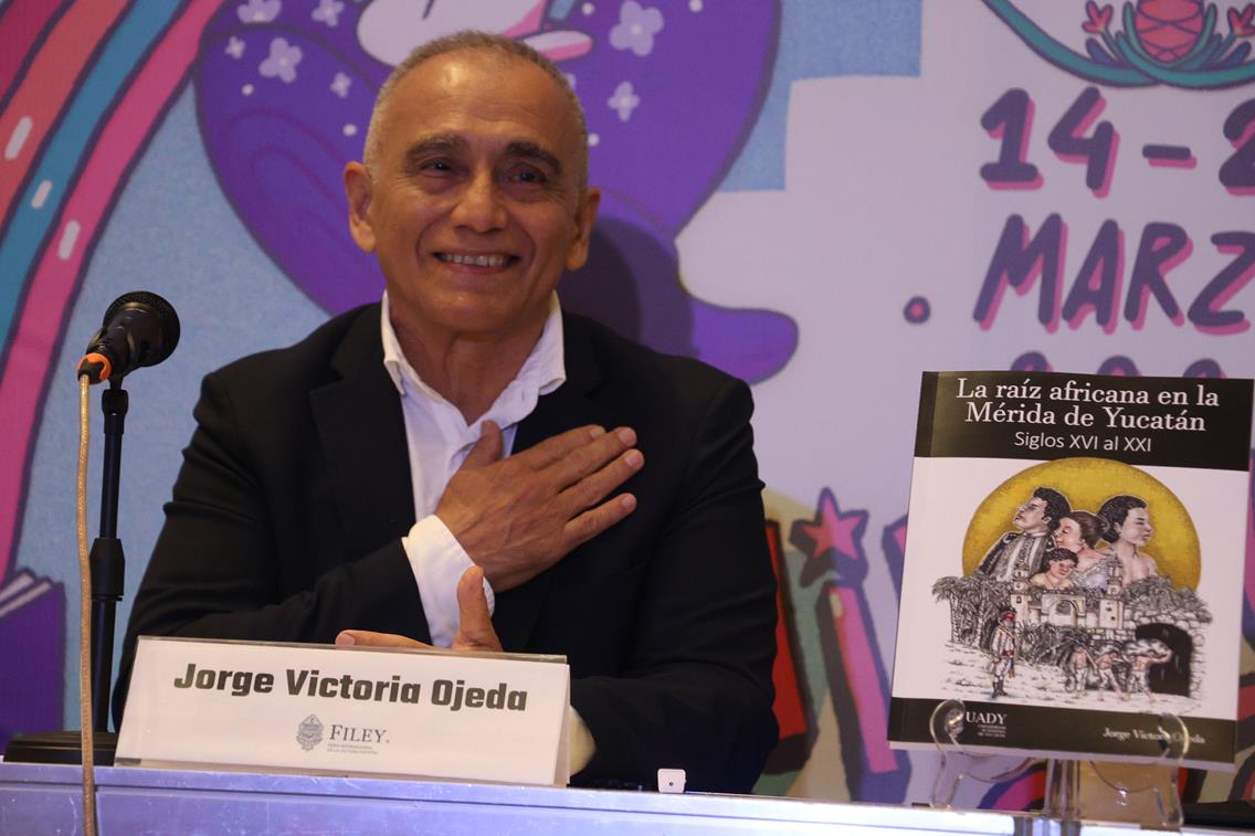 Presentan en FILEY libro que revela la raíz africana en Mérida del XVI al XXI